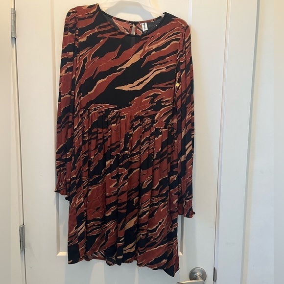 Bp Nordstrom Print Long Sleeve Dress in Brown Burnout Tiger Stripe Size S - Picture 3 of 6